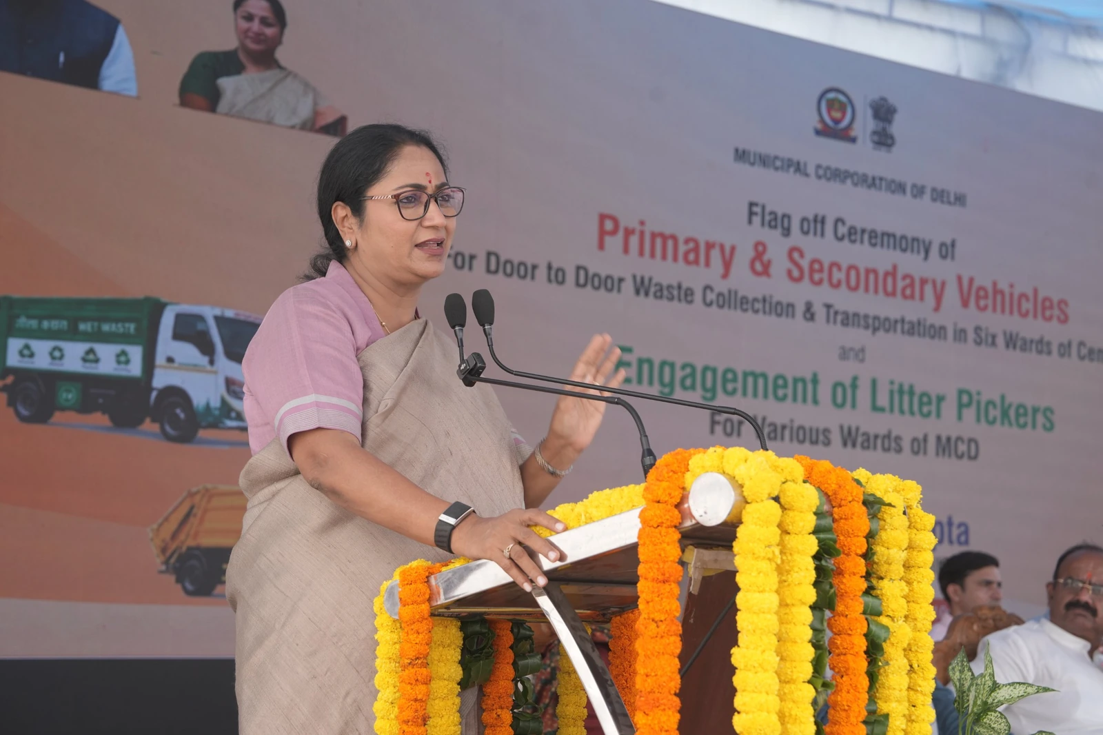CM Rekha Gupta Inaugurates FCTS Plant in Sarita Vihar; Launches 1,000 Mechanical Litter Pickers and Appoints 35 Women Drivers for Waste Collection Vehicles